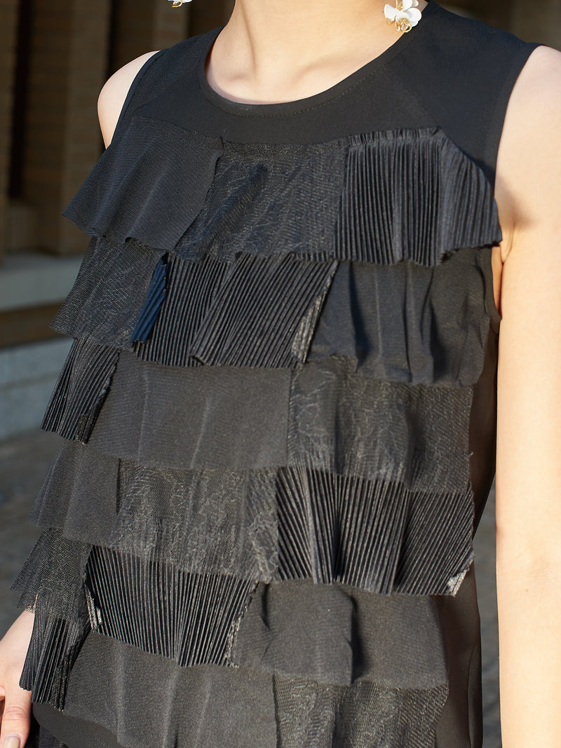 Tiered pleated tops